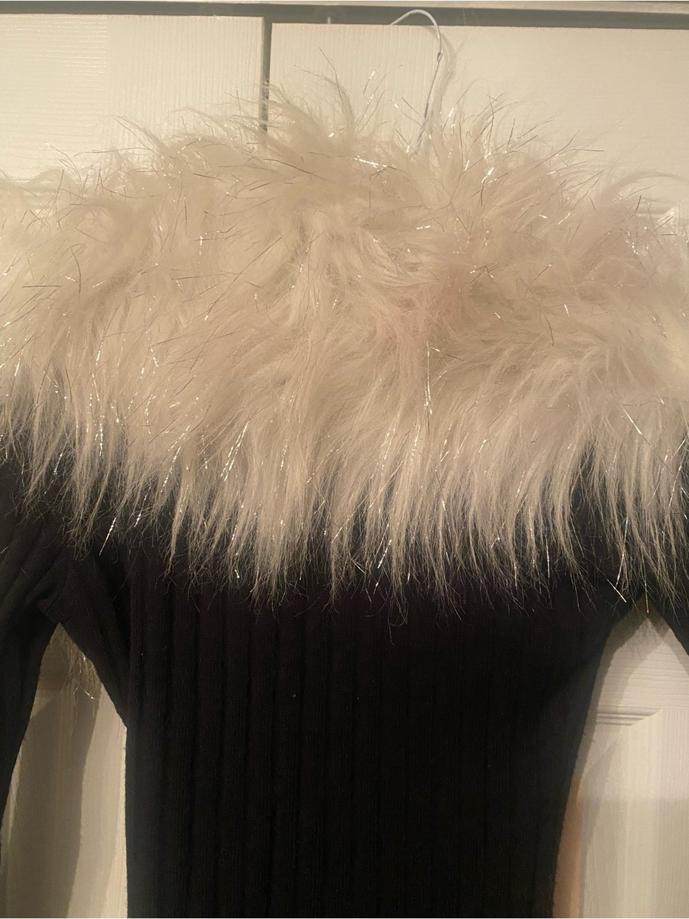 Vintage Y2K Lip Service Black Ribbed Zip Cardigan with with lurex Faux Fur Trim - Picture 7 of 7